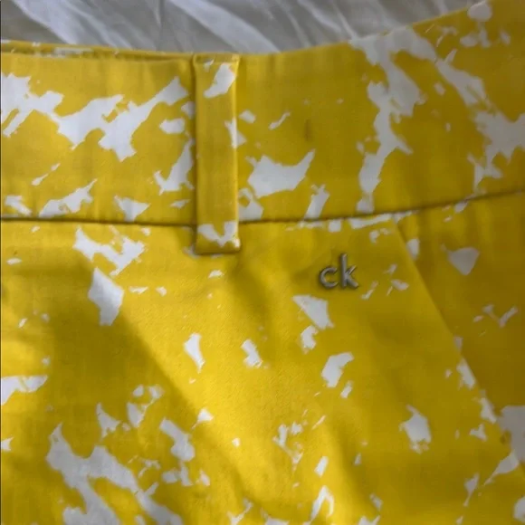 Calvin Klein Yellow High Waist Shorts with Floral Pattern - Picture 2 of 6